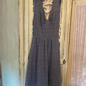 Anthropologie cross-back dress - Navy and White